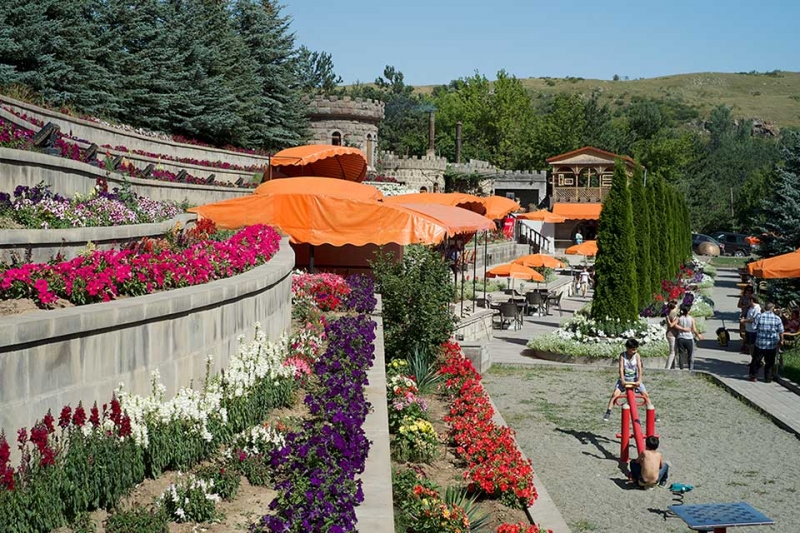 Mina Hotel