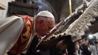 Pope speaks of Armenian &#039;genocide&#039; in Yerevan visit